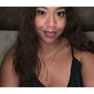 Meet your Posher, Jacqueline